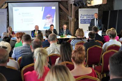 1 czerwca 2023 r. Spotkanie informacyjne na temat Funduszy Europejskich dla Lubuskiego 2021-2027 w Żarach