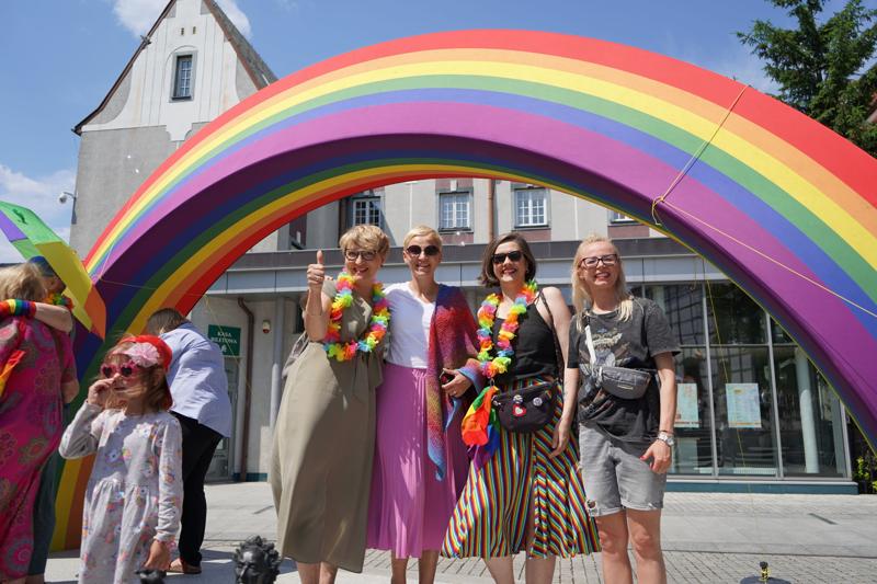 10 czerwca 2023 r. ulicami Zielonej Góry przeszedł VI Marsz Równości pod patronatem marszałek województwa lubuskiego Elżbiety Anny Polak