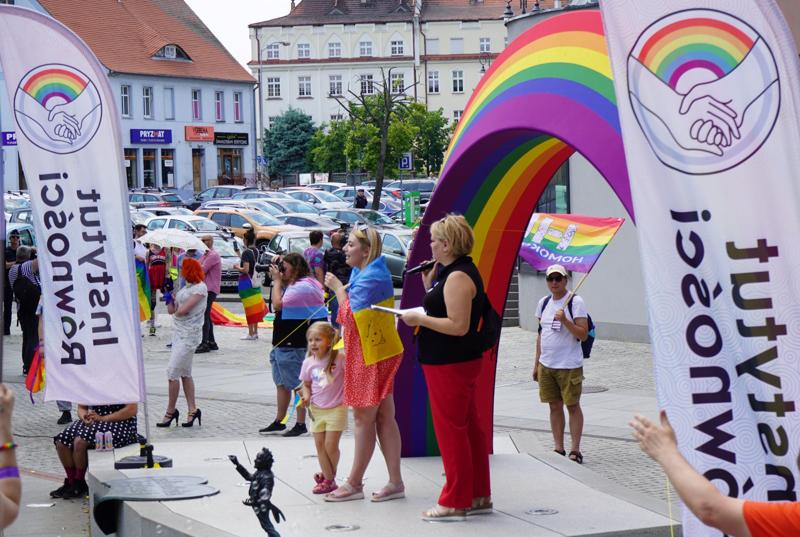 10 czerwca 2023 r. ulicami Zielonej Góry przeszedł VI Marsz Równości pod patronatem marszałek województwa lubuskiego Elżbiety Anny Polak
