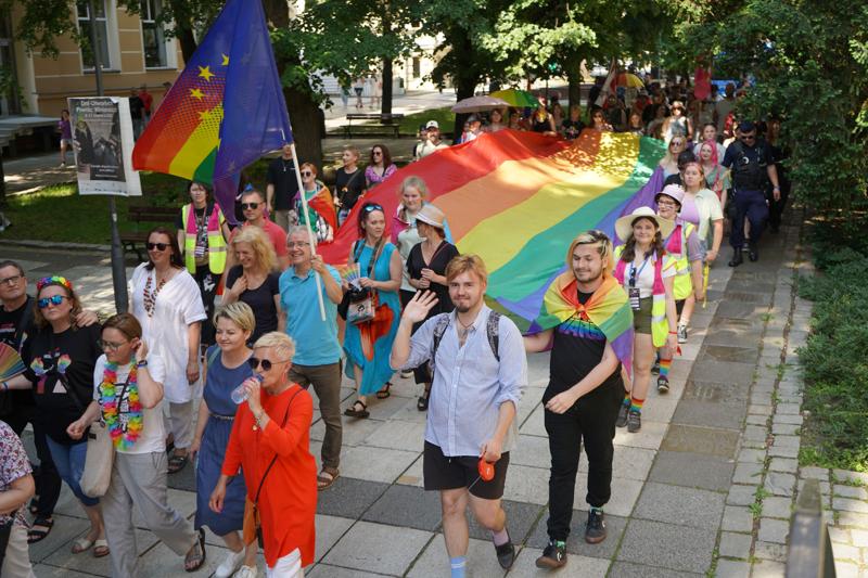 10 czerwca 2023 r. ulicami Zielonej Góry przeszedł VI Marsz Równości pod patronatem marszałek województwa lubuskiego Elżbiety Anny Polak