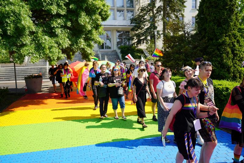 10 czerwca 2023 r. ulicami Zielonej Góry przeszedł VI Marsz Równości pod patronatem marszałek województwa lubuskiego Elżbiety Anny Polak