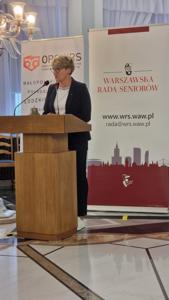 W poniedziałek 12 czerwca 2023 r. w Sali Kolumnowej Sejmu RP rozmawiano o sile, potencjale, potrzebach i problemach seniorów.