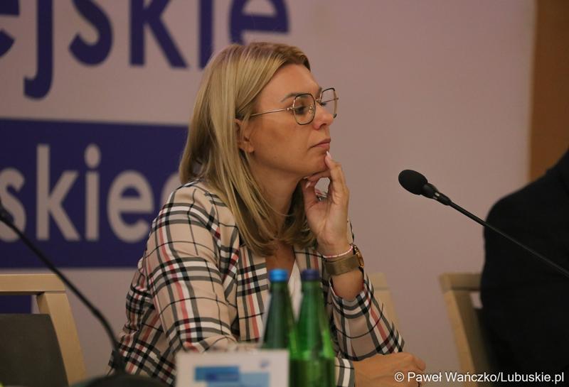 Celem spotkania w Urzędzie Marszałkowskim Województwa Lubuskiego było przekazanie potencjalnym beneficjentom bieżących informacji na temat realizacji programu Fundusze Europejskie dla Lubuskiego 2021-2027.