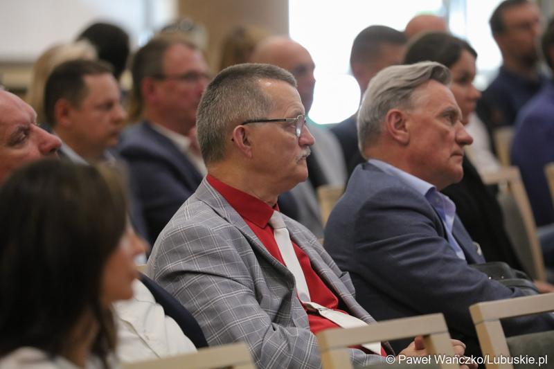 Celem spotkania w Urzędzie Marszałkowskim Województwa Lubuskiego było przekazanie potencjalnym beneficjentom bieżących informacji na temat realizacji programu Fundusze Europejskie dla Lubuskiego 2021-2027.