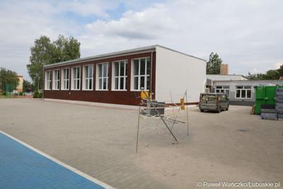 Termomodernizacja Szkoły Podstawową w Wiechlicach 