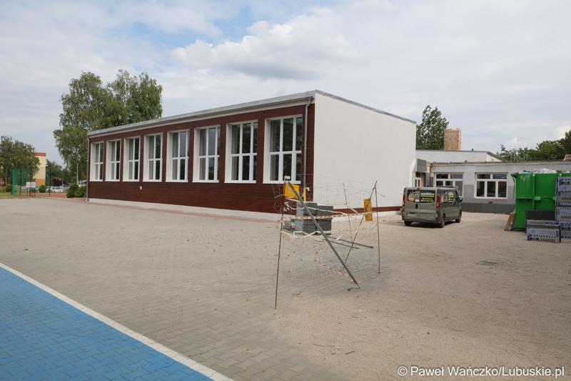 Termomodernizacja Szkoły Podstawową w Wiechlicach