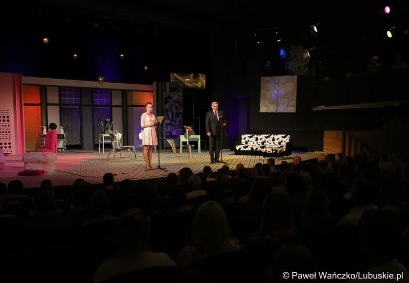 Uroczysta gala plebiscytu LEONY 2022/2023 w Lubuskim Teatrze