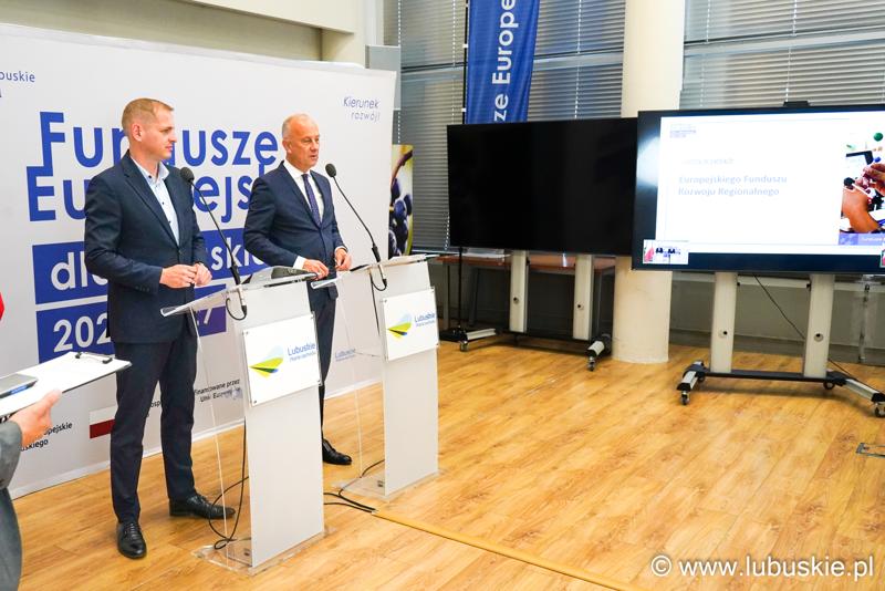 Marcin Jabłoński i Łukasz Porycki na konferencji prasowej