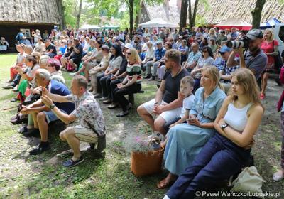 Uczestnicy wydarzenia "Dobre, smaczne, bo lubuskie” w Muzeum Etnograficznym w Zielonej Górze Ochli