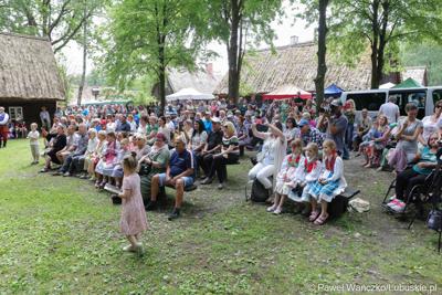 Uczestnicy wydarzenia "Dobre, smaczne, bo lubuskie” w Muzeum Etnograficznym w Zielonej Górze Ochli
