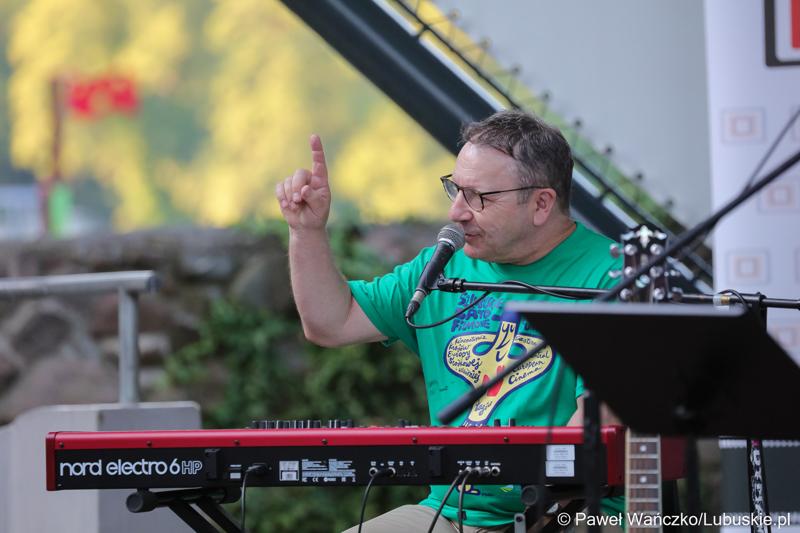 Recital Zbigniewa Zamachowskiego podczas otwarcia 52. Lubuskiego Lata Filmowego w Łagowie