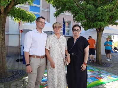 W pikniku w Międzyrzeczu uczestniczyli marszałek Elżbieta Anna Polak, posłanki na Sejm RP Krystyna Sibińska i Katarzyna Osos, senator RP Władysław Komarnicki, radni wojewódzcy Anna Synowiec i Mirosław Marcinkiewicz