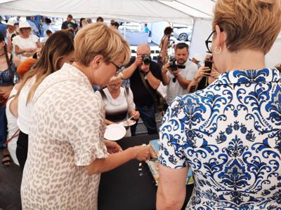 W pikniku w Międzyrzeczu uczestniczyli marszałek Elżbieta Anna Polak, posłanki na Sejm RP Krystyna Sibińska i Katarzyna Osos, senator RP Władysław Komarnicki, radni wojewódzcy Anna Synowiec i Mirosław Marcinkiewicz