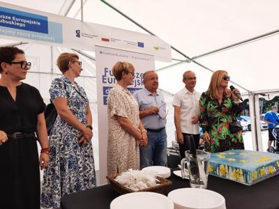 W pikniku w Międzyrzeczu uczestniczyli marszałek Elżbieta Anna Polak, posłanki na Sejm RP Krystyna Sibińska i Katarzyna Osos, senator RP Władysław Komarnicki, radni wojewódzcy Anna Synowiec i Mirosław Marcinkiewicz