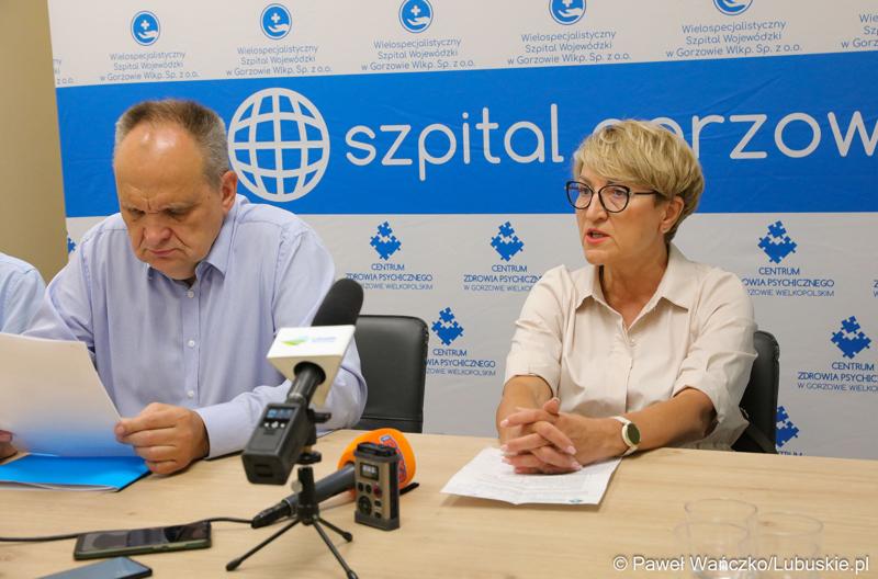 Na zdjęciu prezes szpitala w Gorzowie Jerzy Ostrouch oraz marszałek województwa lubuskiego Elżbieta Anna Polak
