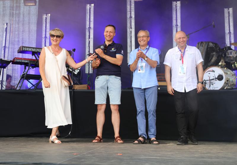 15 lipca 2023 r. Kolejna odsłona tegorocznego Święta Województwa Lubuskiego – tym razem na plaży nad jeziorem Lipie w Długiem koło Strzelec Krajeńskich