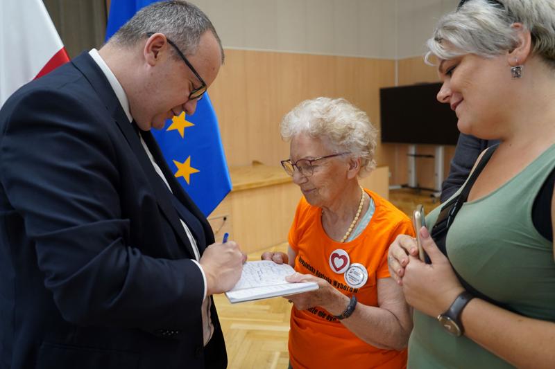 18 sierpnia 2023 r. "Dezinformacja – broń masowego przekazu" była tematem debaty w UMWL z udziałem marszałek Elżbiety Anny Polak, prof. Adama Bodnara i prof. Marka Chmaja