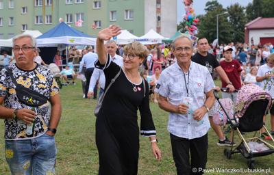 Marszałek Województwa Lubuskiego Elżbieta Ana Polak oraz Wiceprzewodniczący Sejmiku Województwa Lubuskiego Mirosław Marcinkiewicz na Święcie Województwa Lubuskiego w Przytocznej