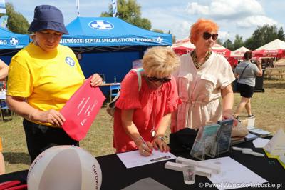 Uczestnicy Pikniku Zdrowia i Profilaktyki w Szprotawie