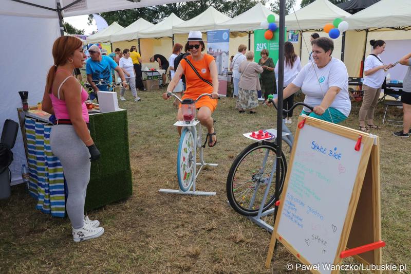 Uczestniczki Pikniku Zdrowia i Profilaktyki w Szprotawie