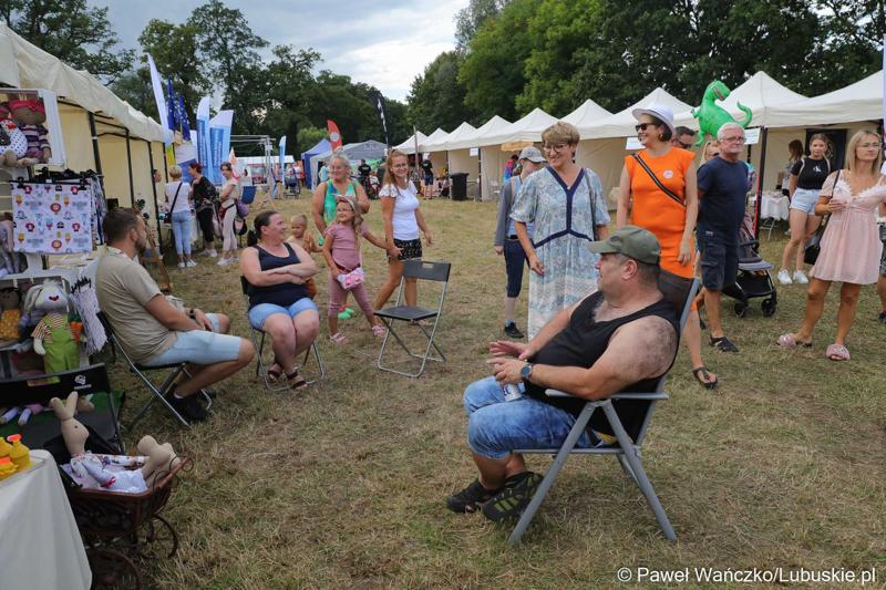 Marszałek Województwa Lubuskiego Elżbieta Anna Polak na Pikniku Zdrowia i Profilaktyki w Szprotawie