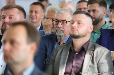Uczestnicy Dnia Budowlanych w Pałacu w Wiejcach