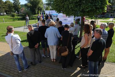 Konferencja prasowa na terenie WOSiR w Drzonkowie
