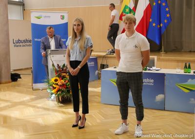 W trakcie poniedziałkowej sesji wyróżniono także lubuskich sportowców Natalię Kochańską oraz Krystiana Hołdaka