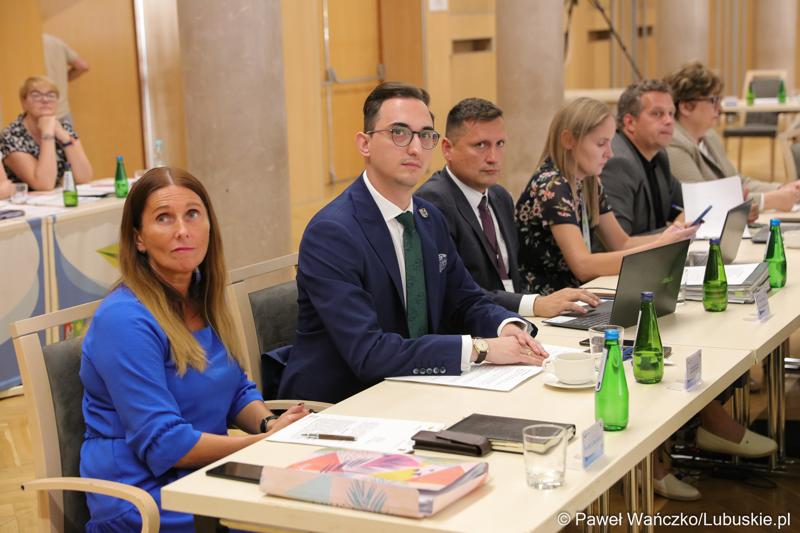 Uczestnicy LV Sesji Sejmiku Województwa Lubuskiego