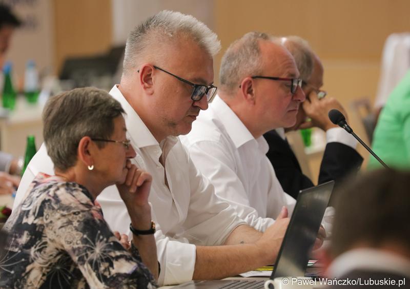 Lubuscy radni podczas LV Sesji Sejmiku Województwa Lubuskiego