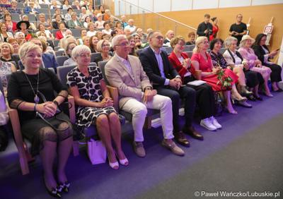 Uczestnicy Wschowskiego Kongresu Kobiet
