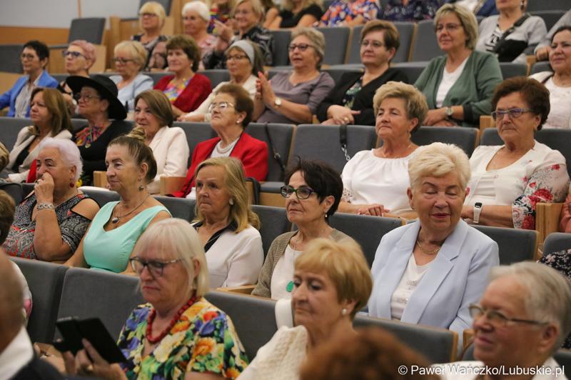 Uczestnicy Wschowskiego Kongresu Kobiet