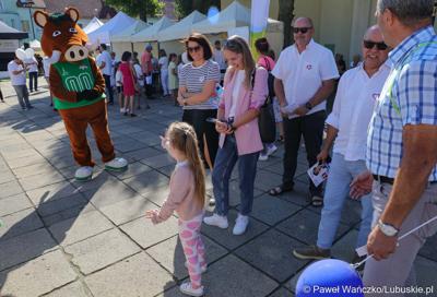Uczestnicy Pikniku Zdrowia i Profilaktyki w Kargowej