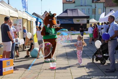 Uczestnicy Pikniku Zdrowia i Profilaktyki w Kargowej