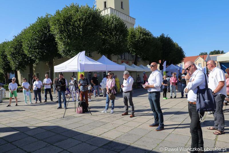 Uczestnicy Pikniku Zdrowia i Profilaktyki w Kargowej