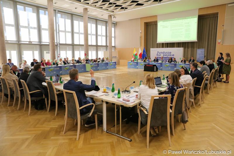 Obrady Komitetu Minitorującego Fundusze Europejskie dla Lubuskiego 2021-2027