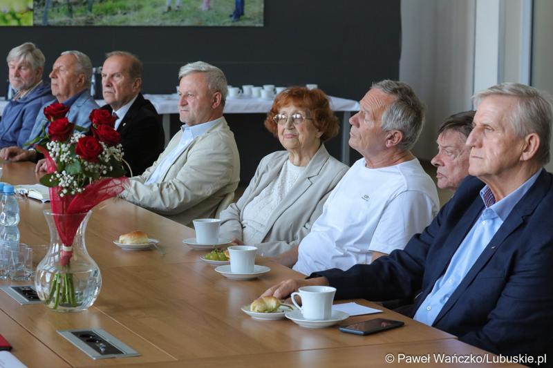 Uczestnicy obrad Lubuskiej Rady Pamięci w Urzędzie Marszałkowskim Województwa Lubuskiego