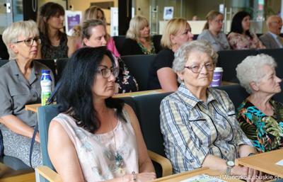 Uczestnicy Ogólnopolskiej Konferencji Alzheimerowskiej w Bibliotece Uniwersytetu Zielonogórskiego 