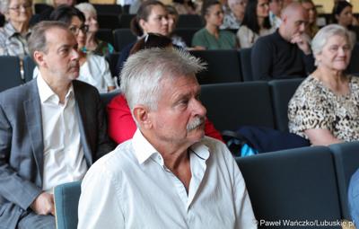 Uczestnicy Ogólnopolskiej Konferencji Alzheimerowskiej w Bibliotece Uniwersytetu Zielonogórskiego 