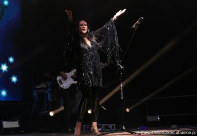 Koncert Kayah podczas VIII Winobrania na Winnicy Samorządowej w Zaborze