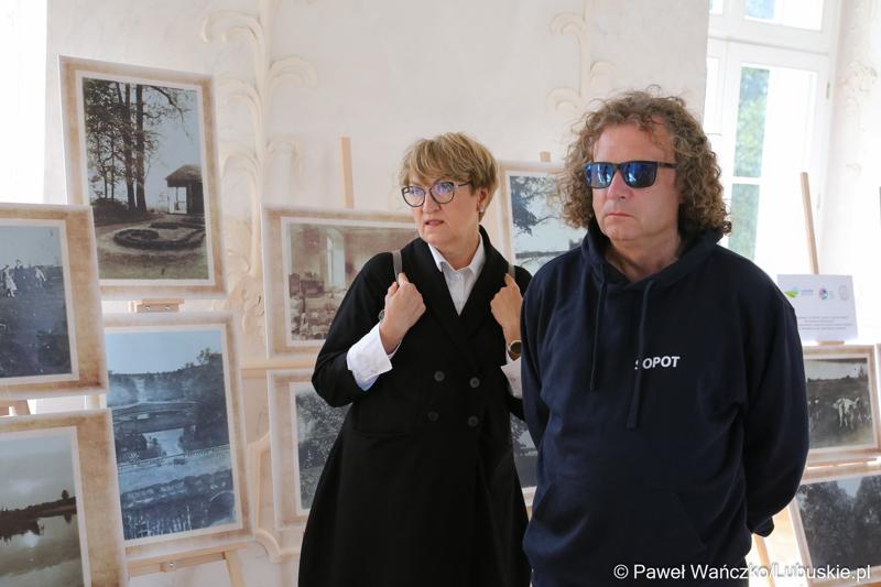 Marszałek Województwa Lubuskiego Elżbieta Anna Polak i prezydent Sopotu Jacek Karnowski w Sali Kryształowej pałacu w Zaborze