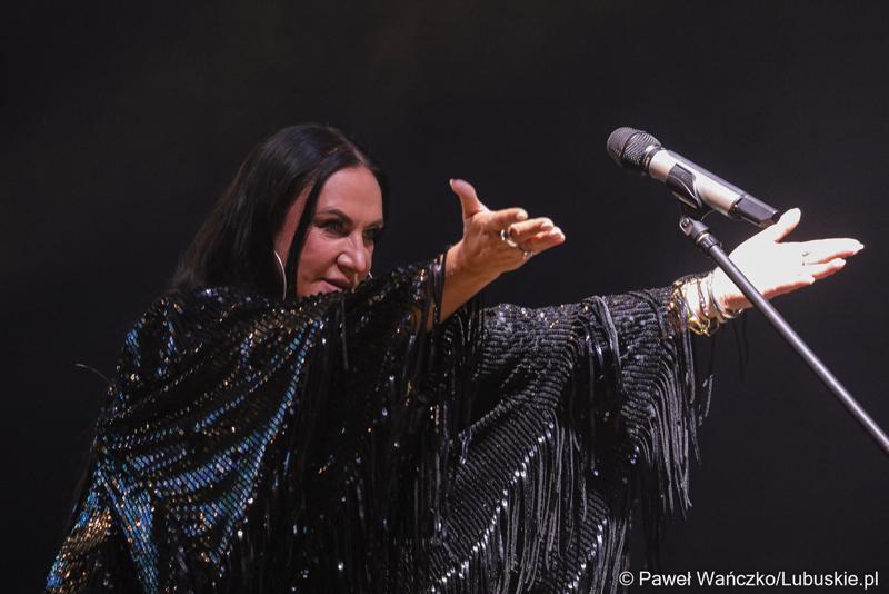 Koncert Kayah podczas VIII Winobrania na Winnicy Samorządowej w Zaborze