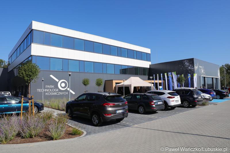 Nowowybudowany Park Technologii Kosmicznych w Zielonej Górze Nowym Kisielinie