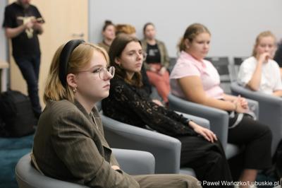Finaliści konkursu na Młodzieżowego Dziennikarza Roku Województwa Lubuskiego w Regionalnym Centrum Animacji Kultury w Zielonej Górze
