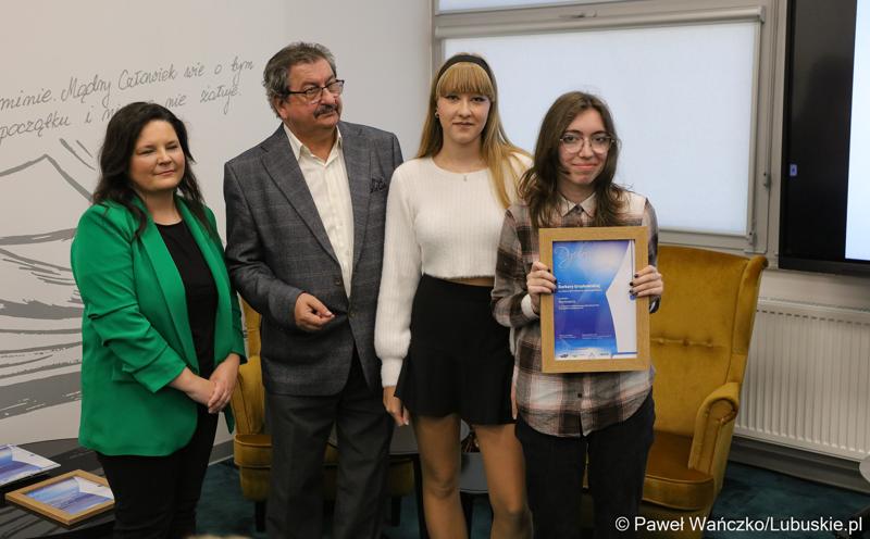 Finał konkursu na Młodzieżowego Dziennikarza Roku Województwa Lubuskiego w Regionalnym Centrum Animacji Kultury w Zielonej Górze