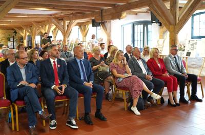 Wręczenie nagród w konkursie "Fundusze Europejskie warte zachodu" w Folwarku Zamkowym w Żarach