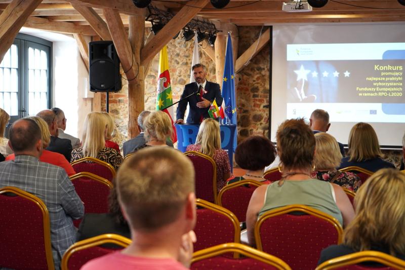 Wręczenie nagród w konkursie "Fundusze Europejskie warte zachodu" w Folwarku Zamkowym w Żarach
