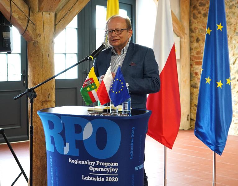 Wręczenie nagród w konkursie "Fundusze Europejskie warte zachodu" w Folwarku Zamkowym w Żarach