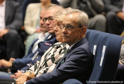 Wiceprzewodniczący Sejmiku Województwa Lubuskiego Mirisław Marcinkiewicz podczas inauguracji roku akademickiego 2023/2024 w auli Akademii im. Jakuba z Paradyża w Gorzowie Wlkp.