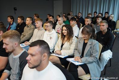 Uczestnicy III Konferencji Naukowej: Znaczenie transportu w rozwoju społeczno-gospodarczym województwa lubuskiego